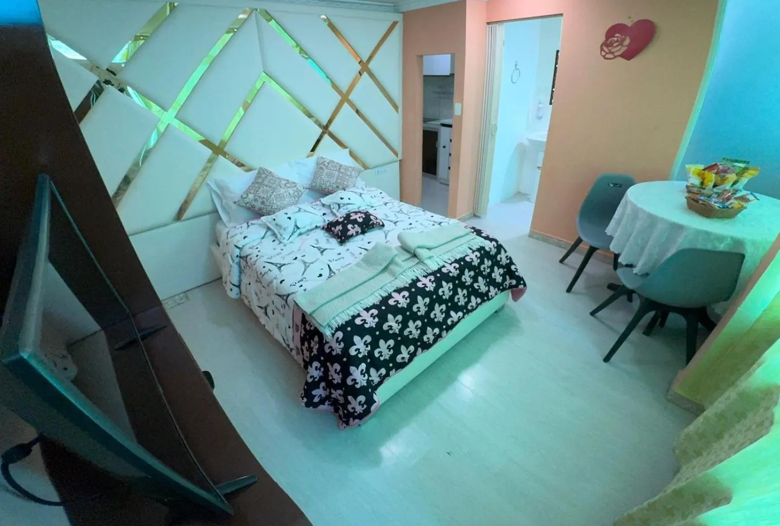 Hotel Gold House Plata Quito